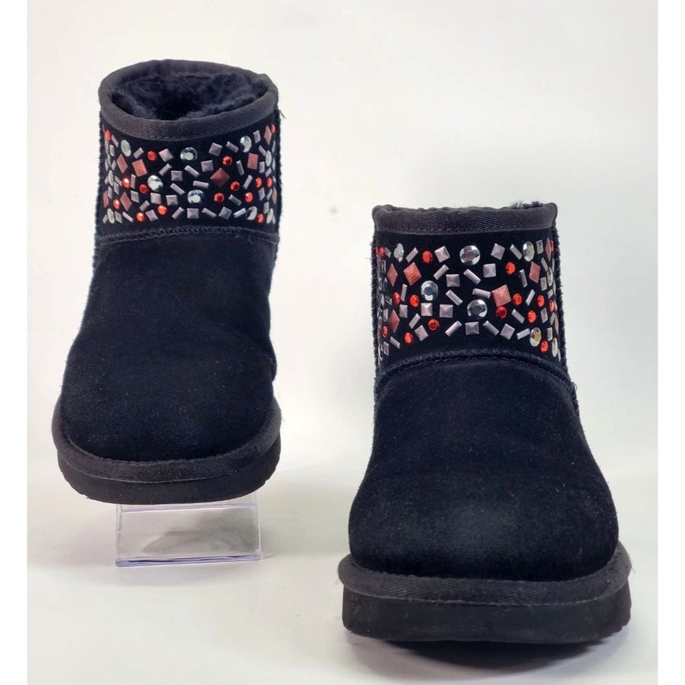UGG Women's Black Suede Sheepskin Cristal Classic Mini II Stud Boots Size 5 1345